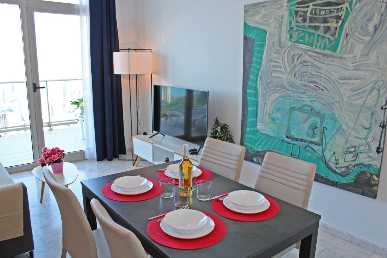 Skyline 20 Apartamento De Lujo Con Terraza Privada Y Vistas Al Mar Benidorm Kültér fotó