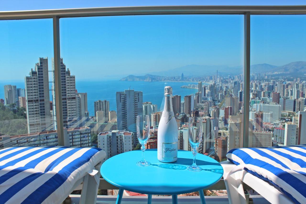Skyline 20 Apartamento De Lujo Con Terraza Privada Y Vistas Al Mar Benidorm Kültér fotó